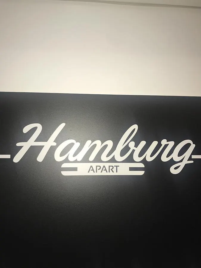 Hamburg Apart 2*,